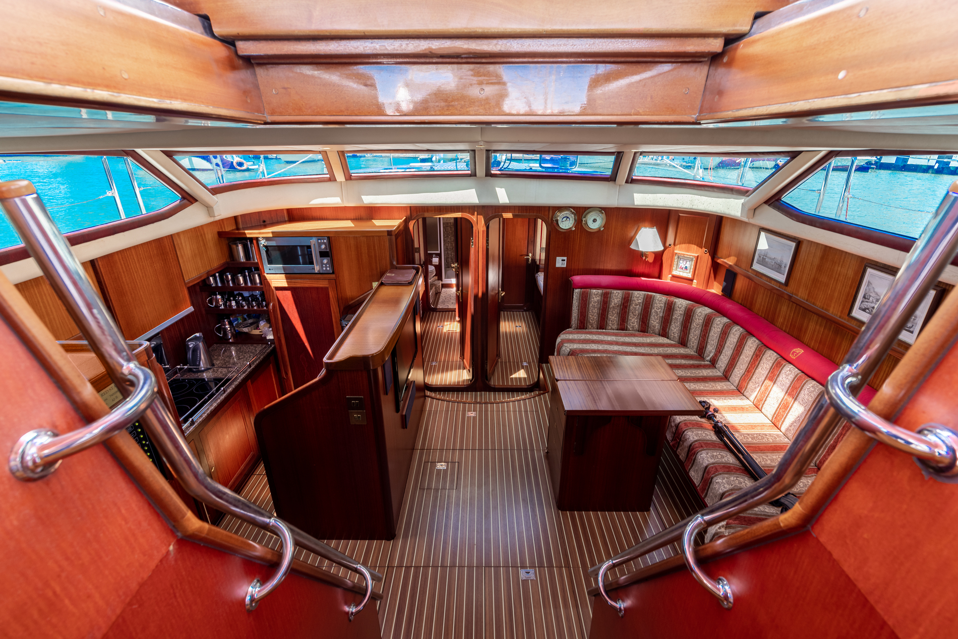 https://redstaryacht.ru/wp-content/uploads/2025/06/1-3.jpg
